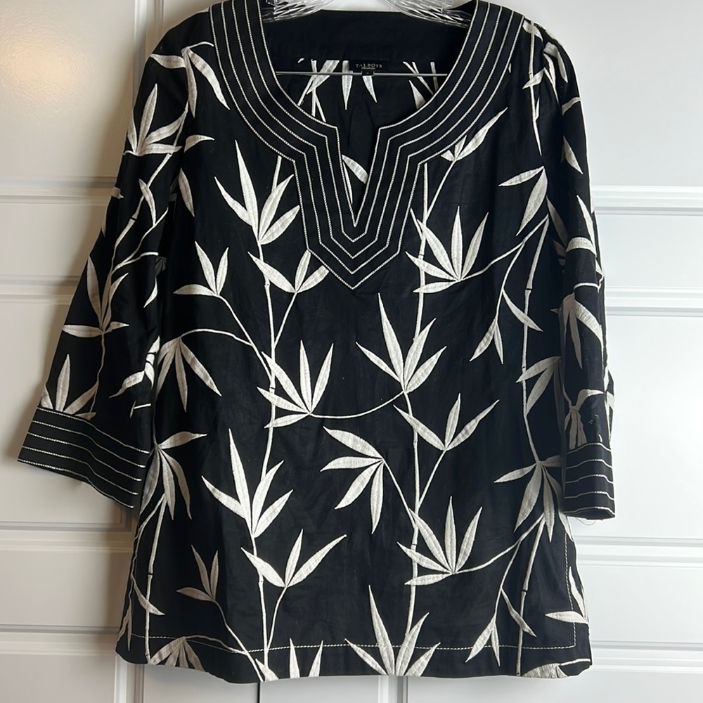 Women Talbots blouse size 6